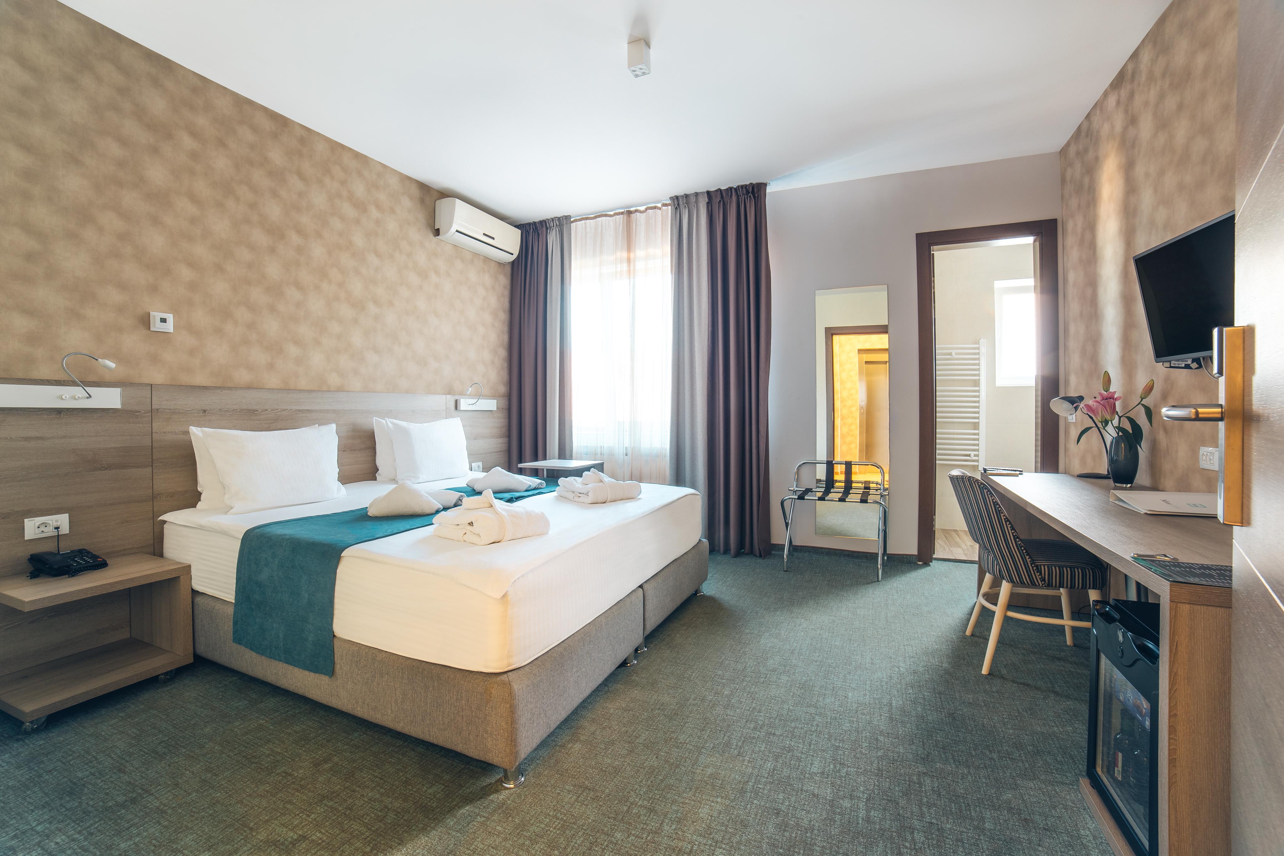 Garni Hotel Mint เบลเกรด ภายนอก รูปภาพ